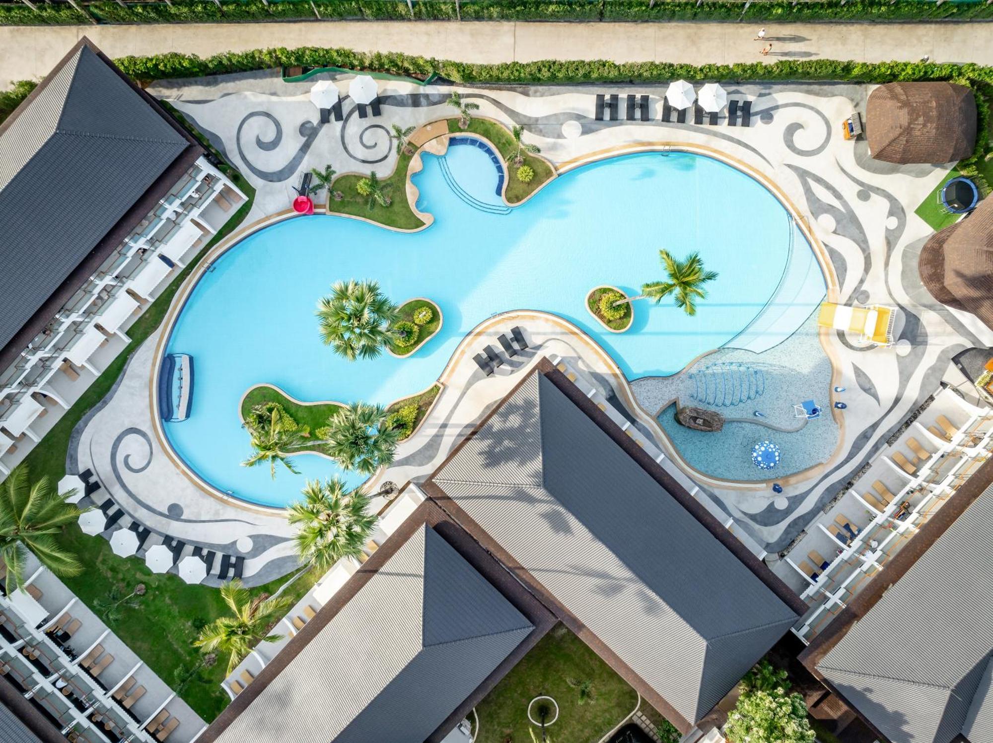 Amora Beach Resort Phuket Бангтао-Біч Екстер'єр фото