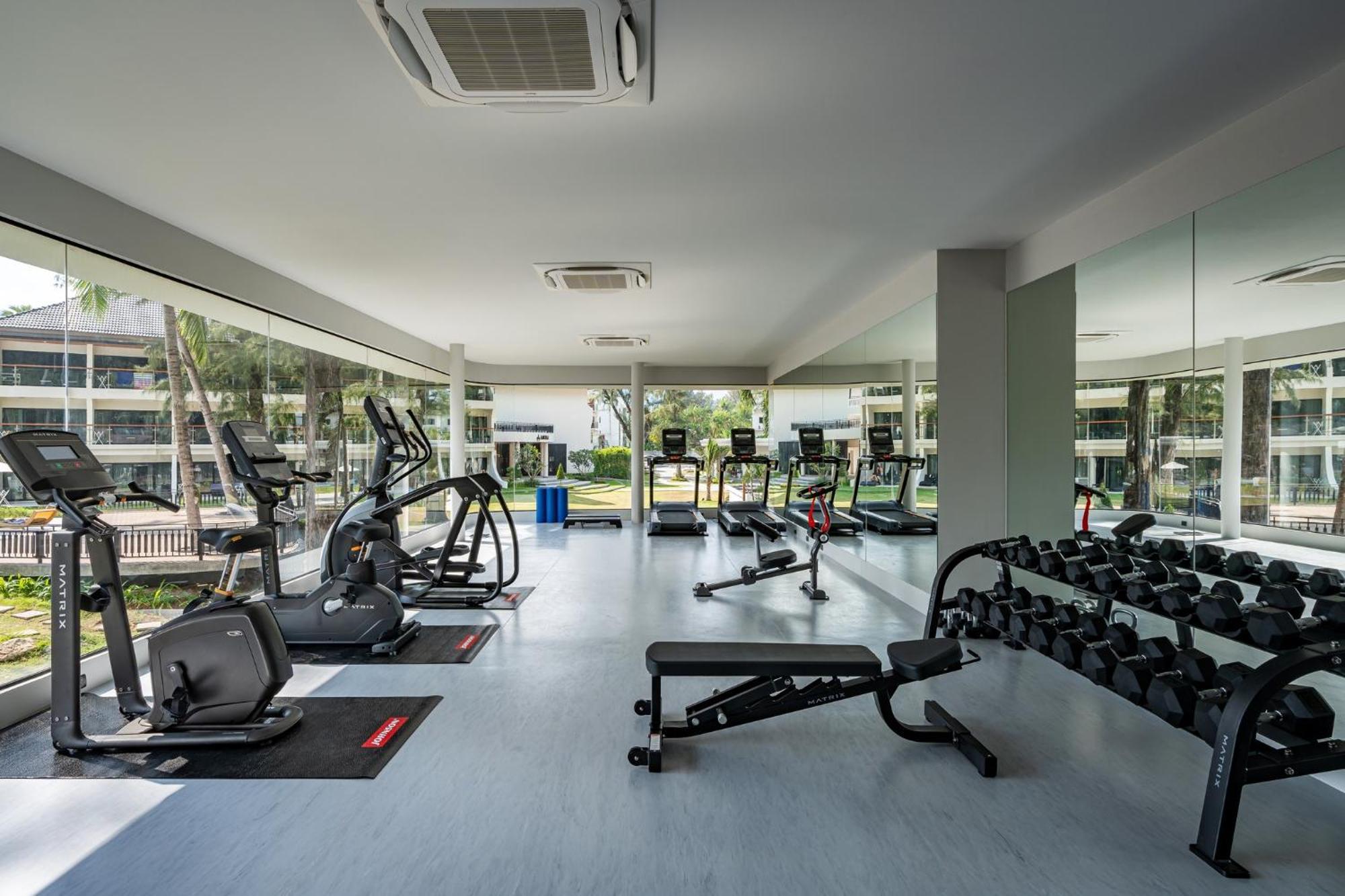 Amora Beach Resort Phuket Бангтао-Біч Екстер'єр фото