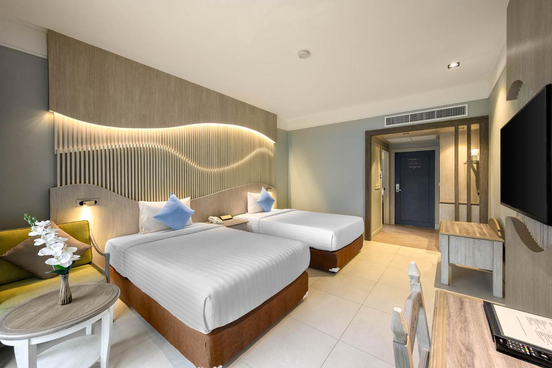 Amora Beach Resort Phuket Бангтао-Біч Екстер'єр фото