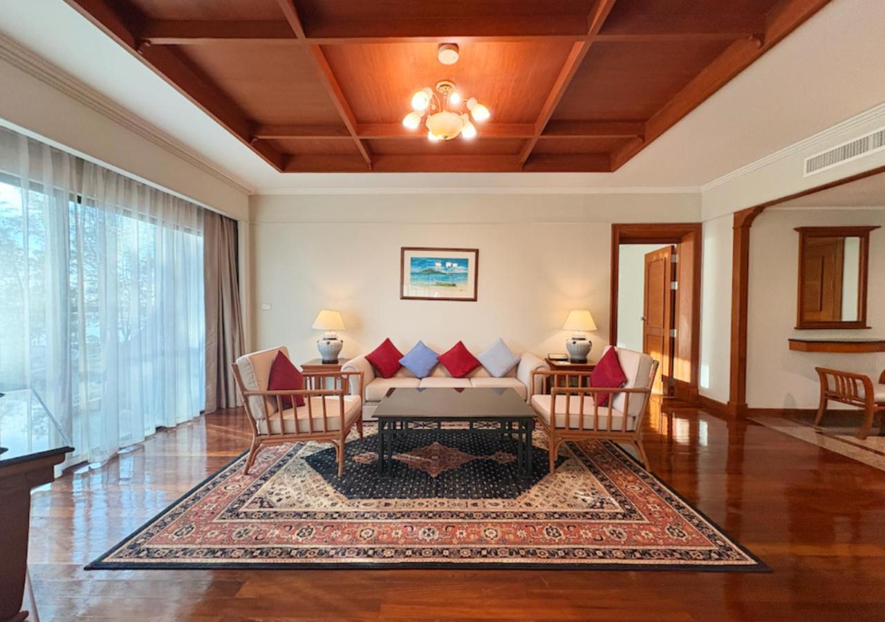 Amora Beach Resort Phuket Бангтао-Біч Екстер'єр фото
